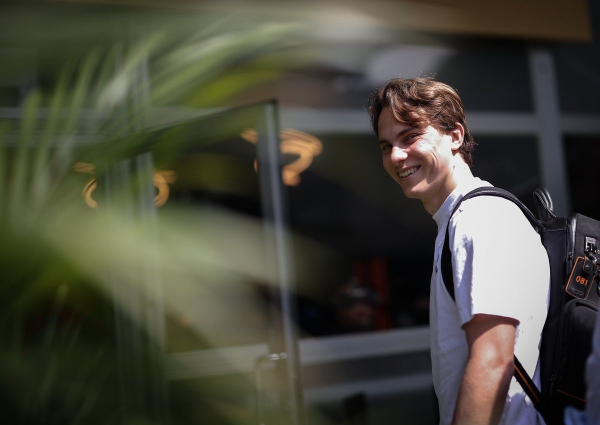 oscar-piastri-mclaren.jpg