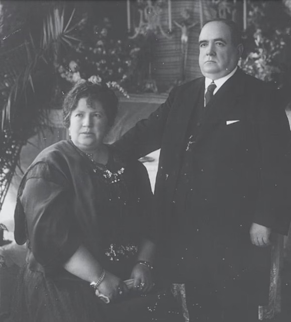 Calixto Romero Hernández y su esposa, Rufina Iturrospe. Foto: Grupo Romero