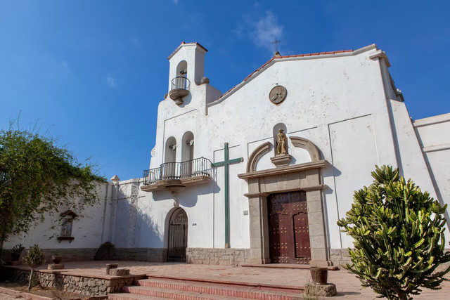 La hacienda Rontoy de hermosa arquitectura se ubica en Huaura a unos 15 minutos del centro de la ciudad. (Foto: Shutterstock)