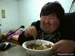 Chino riendo mientras come on Make a GIF