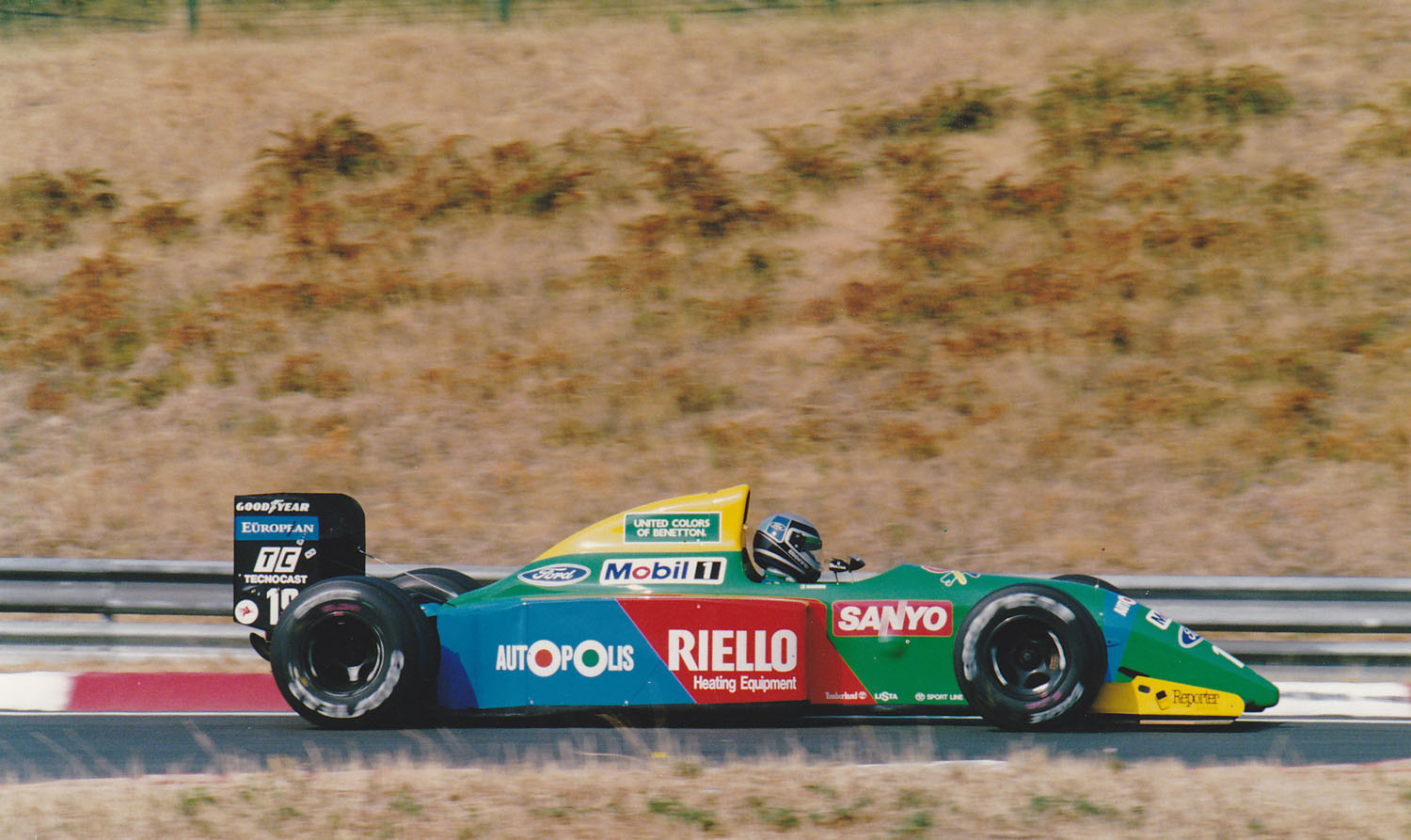 1990-hungrc3ada-fcc-3.jpg
