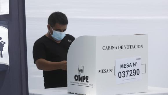 La ONPE ha presentado una modificación en el horario del voto escalonado para los adultos mayores. (Foto: ONPE)